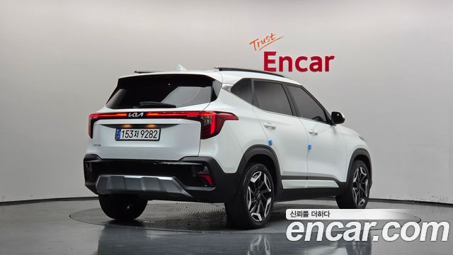 Kia Seltos из Кореи Encar