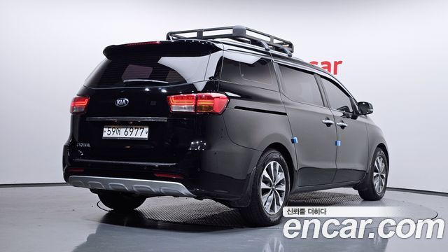 Kia Carnival 9-seater Luxury — пробег 145 786 км — фото 2 из 5