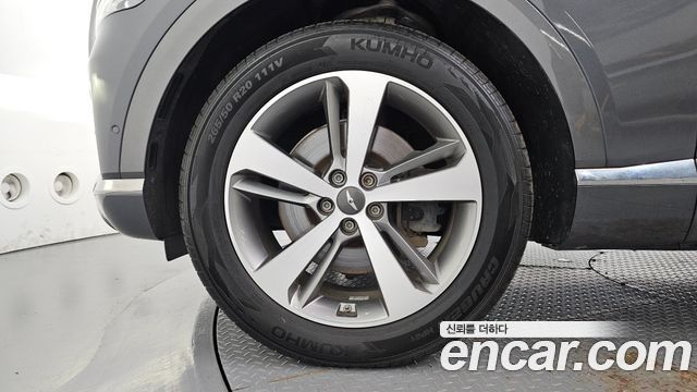 Genesis GV80 из Кореи Encar