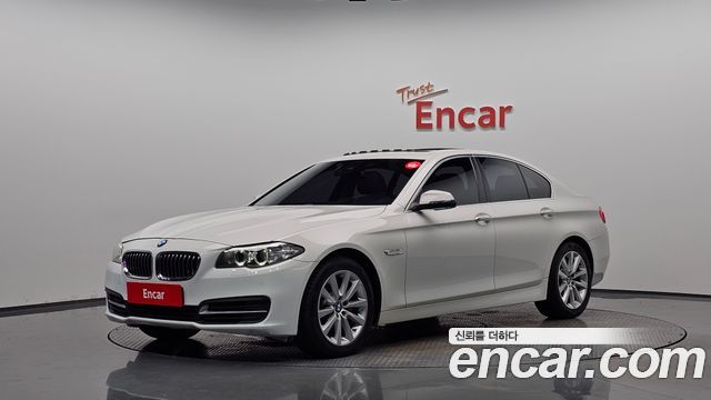 BMW 5-Series 528i xDrive — пробег 87 489 км — фото 1 из 5