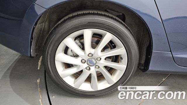 Volvo S60 из Кореи Encar