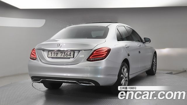 Mercedes-Benz C-Class из Кореи Encar