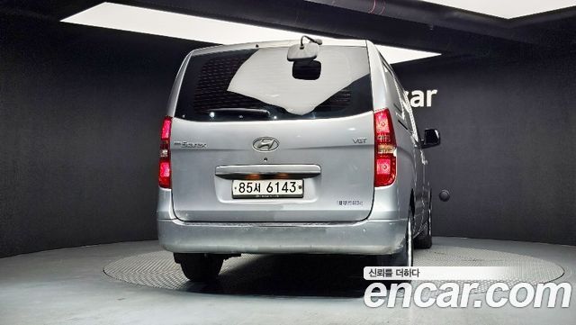Hyundai Starex 3-Seater VAN CVX Luxury — пробег 216 900 км — фото 4 из 5