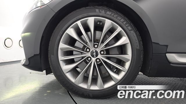 Kia K9 из Кореи Encar