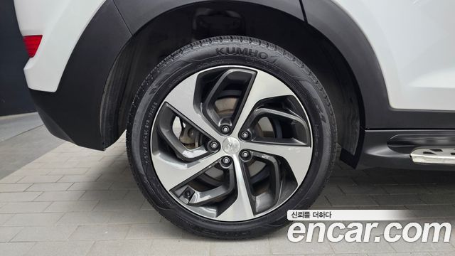 Hyundai Tucson из Кореи Encar