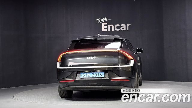 Kia EV6 из Кореи Encar