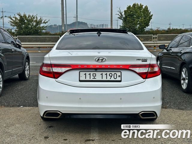 Hyundai Grandeur HG220 Diesel Modern — пробег 233 680 км — фото 5 из 5