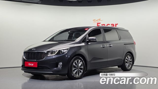 Kia Carnival 11-seater Prestige — пробег 190 115 км — фото 1 из 5