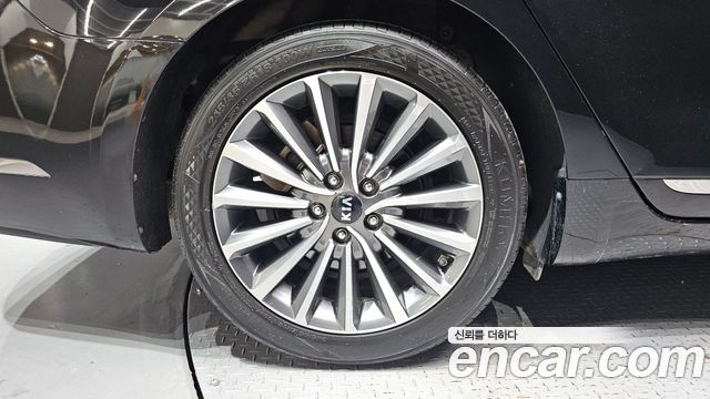 Kia K7 из Кореи Encar