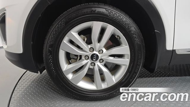 Kia Sorento Diesel 2.0 2WD Prestige — пробег 102 702 км — фото 5 из 5