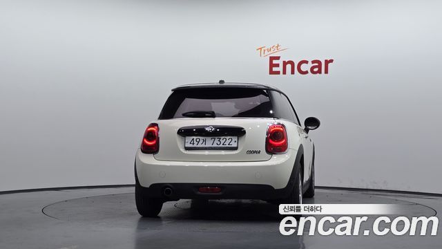 Mini Cooper из Кореи Encar