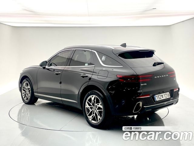 Genesis GV70 2.5T Gasoline AWD — пробег 48 404 км — фото 3 из 5