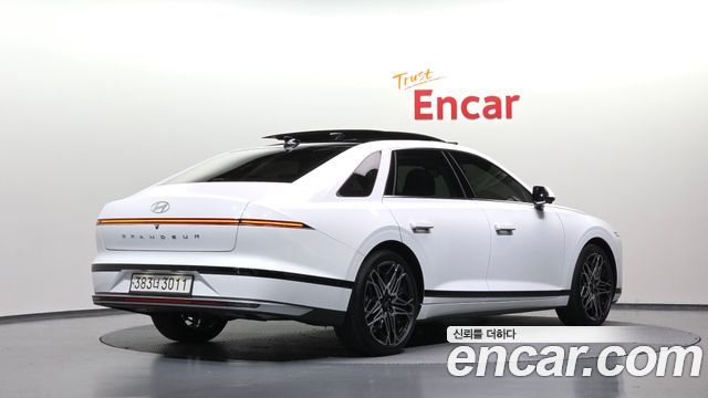 Hyundai Grandeur 2,5 Gasoline 2WD Exclusive — пробег 35 488 км — фото 2 из 5