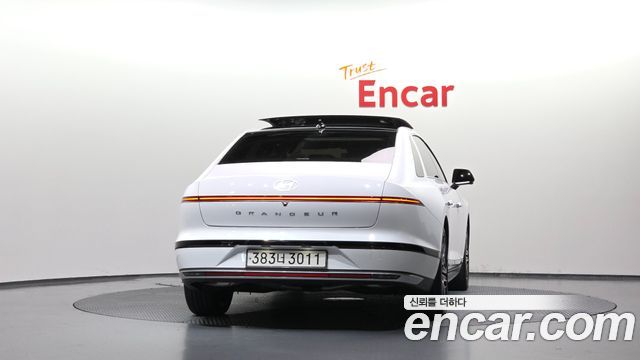 Hyundai Grandeur 2,5 Gasoline 2WD Exclusive — пробег 35 488 км — фото 4 из 5