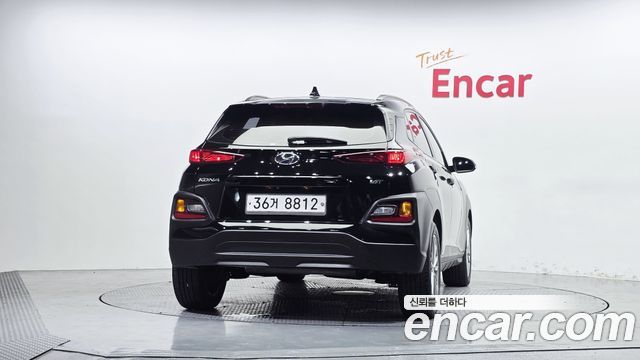 Hyundai Kona из Кореи Encar