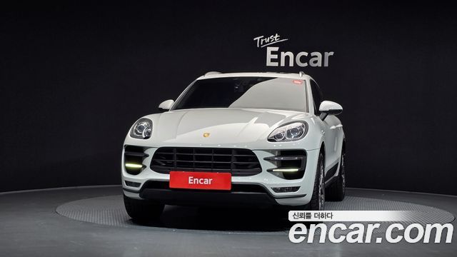 Porsche Macan 3.0 S Diesel 95B — пробег 111 035 км — фото 3 из 5