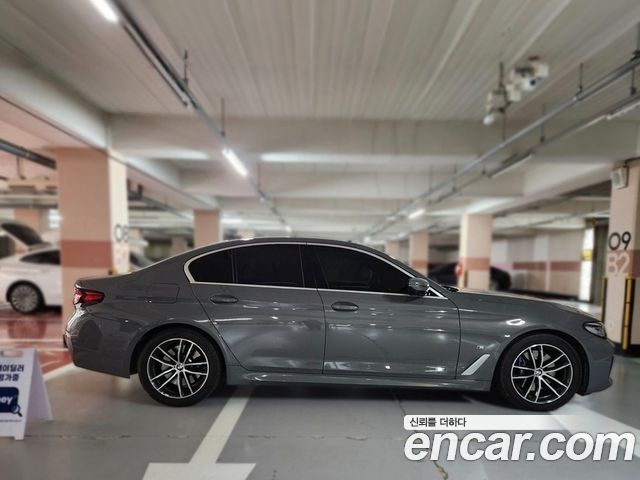 BMW 5-Series 523d xDrive M Sport — пробег 98 750 км — фото 4 из 5