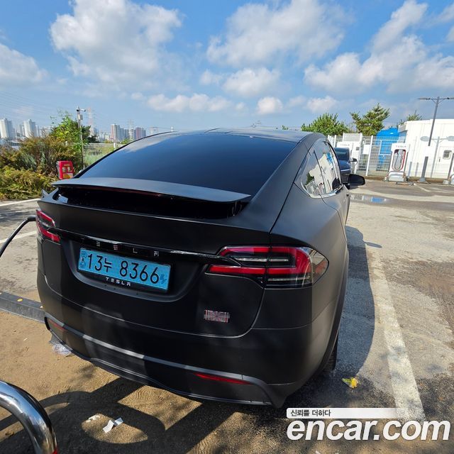 Tesla Model X Plaid — пробег 52 500 км — фото 2 из 5