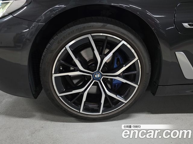 BMW 5-Series из Кореи Encar