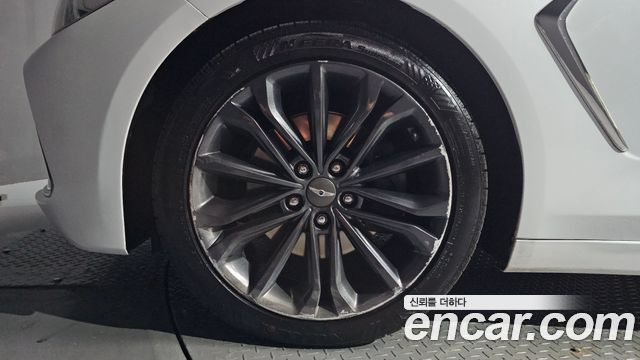 Genesis G70 из Кореи Encar