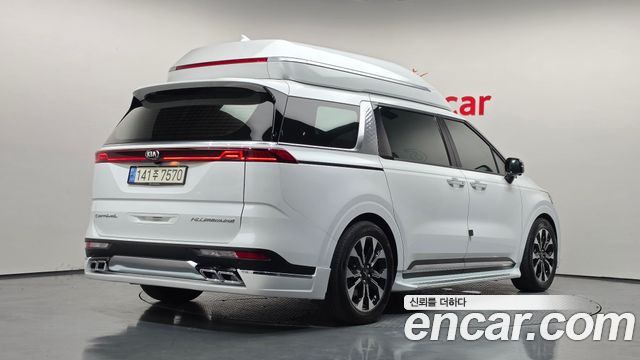 Kia Carnival Gasoline 9-Seater Hi-Limousine Signature — пробег 80 270 км — фото 2 из 5