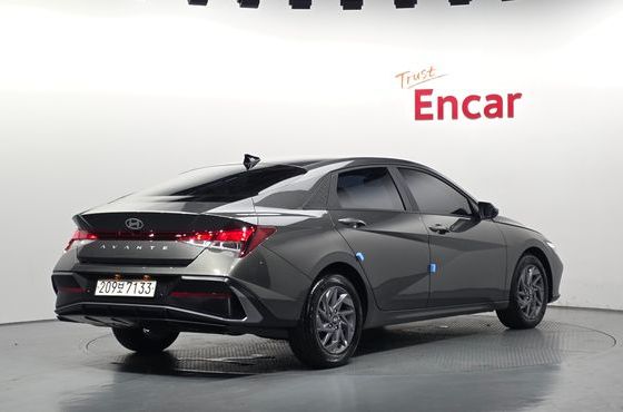 Hyundai AVANTE Modern — пробег 10 124 км — фото 2 из 5