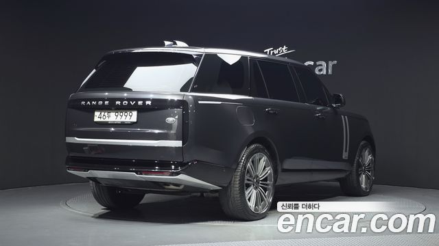 Land Rover Range Rover P530 Autobiography Long Wheel Base — пробег 65 994 км — фото 2 из 5