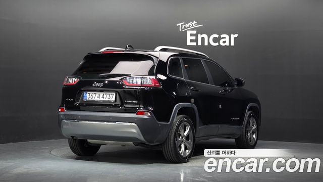 Jeep Cherokee из Кореи Encar