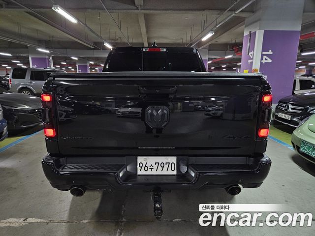 Dodge Ram Pick Up 5.7 — пробег 72 300 км — фото 4 из 5
