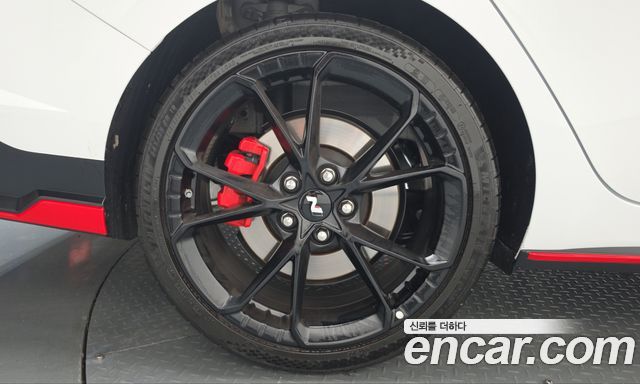 Hyundai AVANTE 2.0 N — пробег 5 842 км — фото 5 из 5