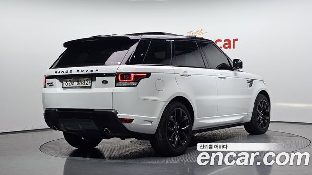 Land Rover Range Rover Sport 3.0 SDV6 AB Dynamic — пробег 136 593 км — фото 3 из 5