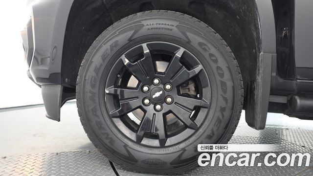 Chevrolet (Daewoo) Colorado 3.6 Z71-X Midnight 4WD — пробег 126 318 км — фото 5 из 5