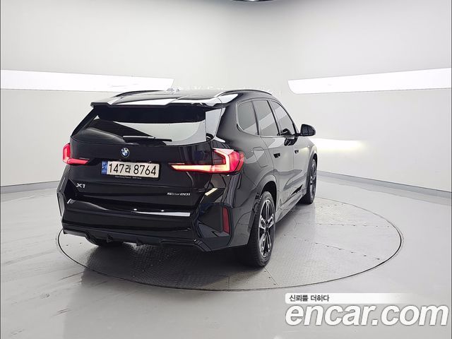 BMW X1 sDrive 20i M Sport — пробег 28 016 км — фото 2 из 5