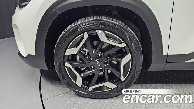 Kia Seltos Gasoline 1.6 Turbo 2WD Signature — пробег 12 696 км — фото 5 из 5