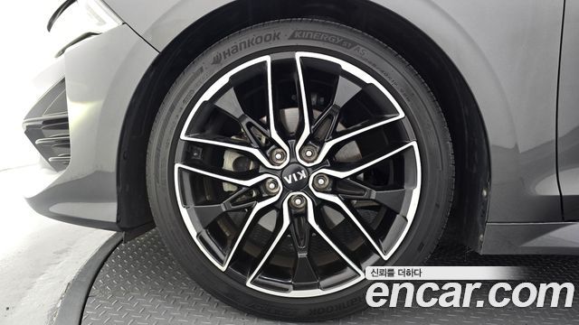 Kia K5 из Кореи Encar