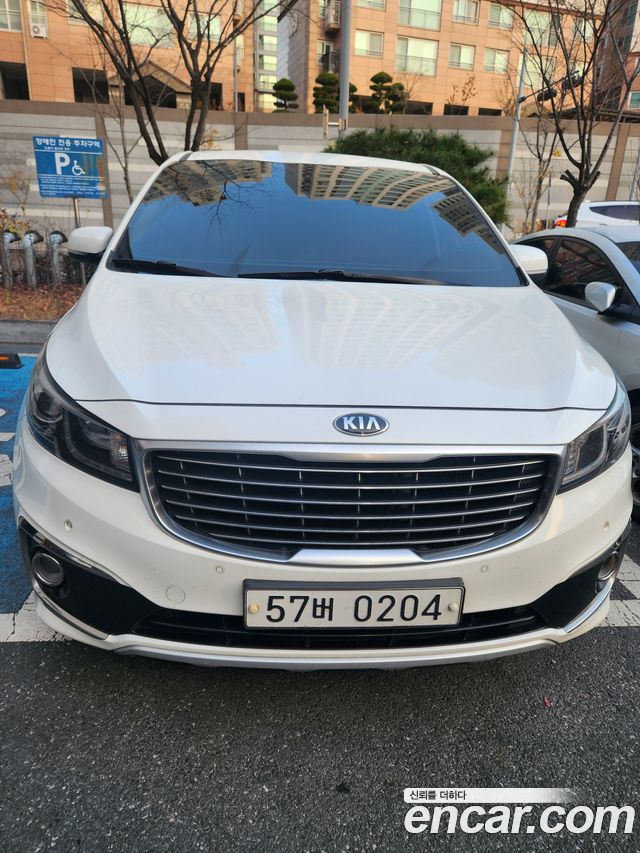 Kia Carnival из Кореи Encar
