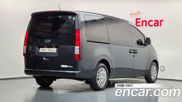 Hyundai Staria из Кореи Encar