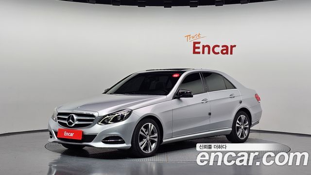 Mercedes-Benz E-Class E220 Bluetec Avantgarde — пробег 73 390 км — фото 1 из 5