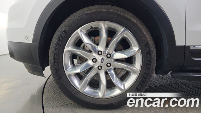 Ford Explorer из Кореи Encar
