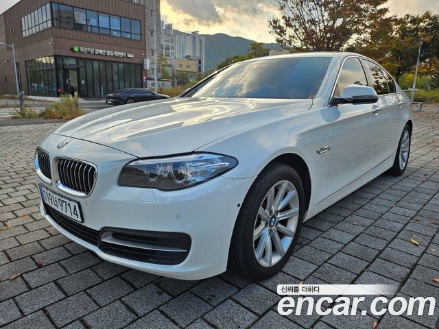 BMW 5-Series 528i xDrive — пробег 147 980 км — фото 2 из 5