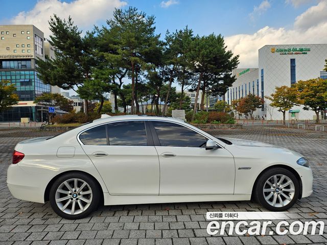 BMW 5-Series 528i xDrive — пробег 147 980 км — фото 4 из 5