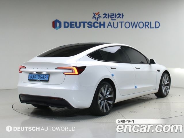 Tesla Model 3 RWD — пробег 41 571 км — фото 3 из 5