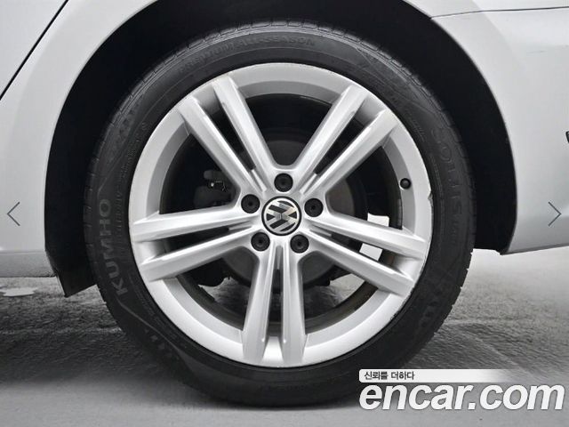 Volkswagen Passat 2.0 TDI B7 — пробег 104 450 км — фото 5 из 5