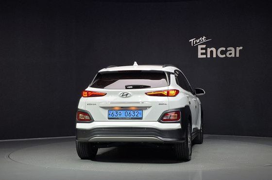 Hyundai Kona Premium — пробег 123 059 км — фото 4 из 5