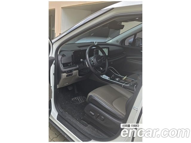 Kia Carnival HEV 9seater Nobless — пробег 33 981 км — фото 5 из 5