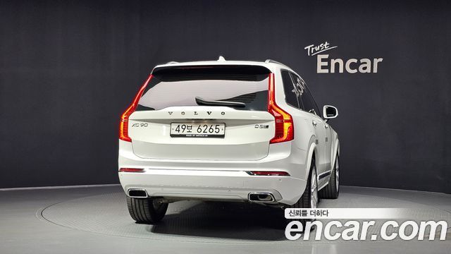 Volvo XC90 D5 Inscription — пробег 83 603 км — фото 4 из 5