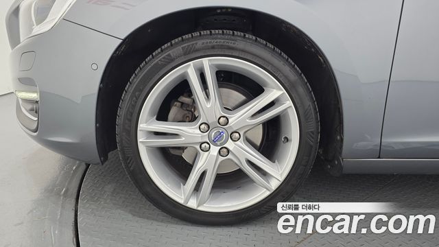 Volvo S60 из Кореи Encar
