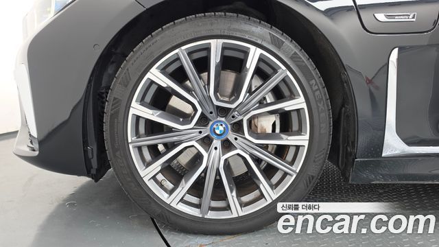 BMW 7-Series из Кореи Encar