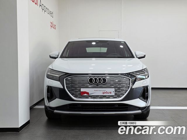 Audi Q4 e-tron 45 Premium Sportback — пробег 1 575 км — фото 3 из 5
