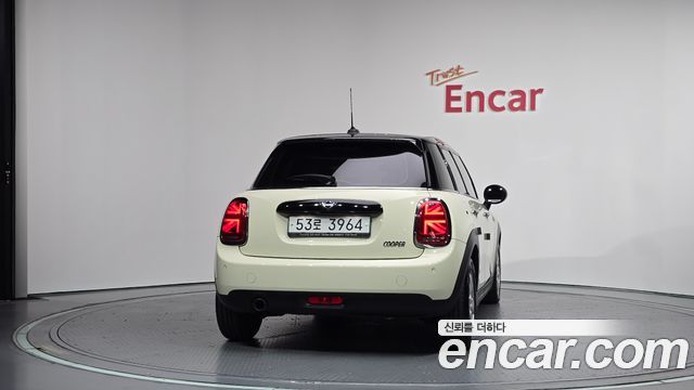 Mini Cooper из Кореи Encar